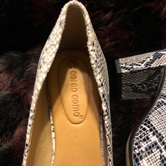 NWOT - Corso Como Ryanna Snake Skin Leather Pumps. - Picture 8 of 8